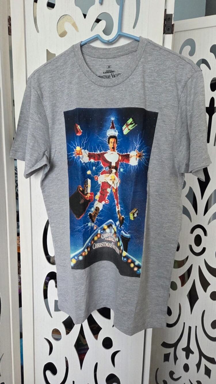 Christmas Vacation Chevy Chase T-Shirt M Ripple Junction Griswold Holiday Movie